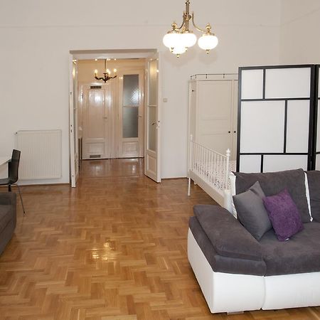 Alice Apartment บูดาเปสต์ ห้อง รูปภาพ